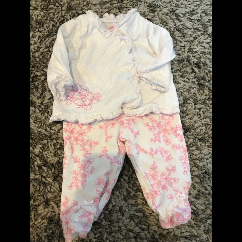 Baby girl top and pants set